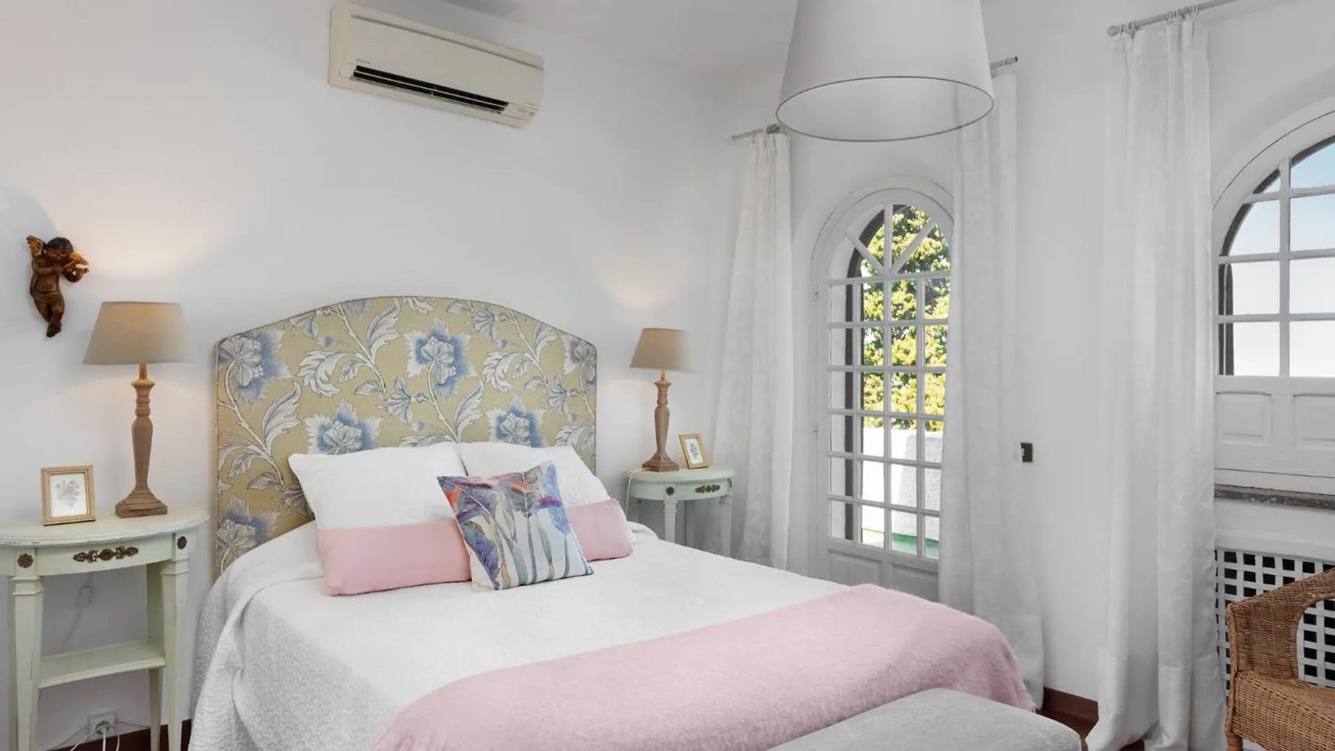 Royal Worthy Luxury Estate The Crown Filming Set Villa Tarifa